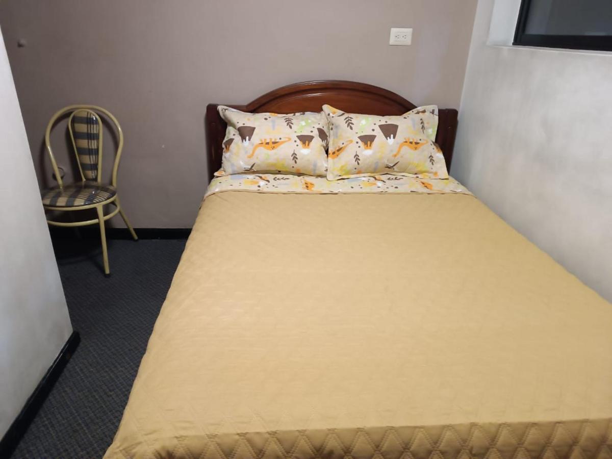 Hostal Alborada Cuenca Bagian luar foto