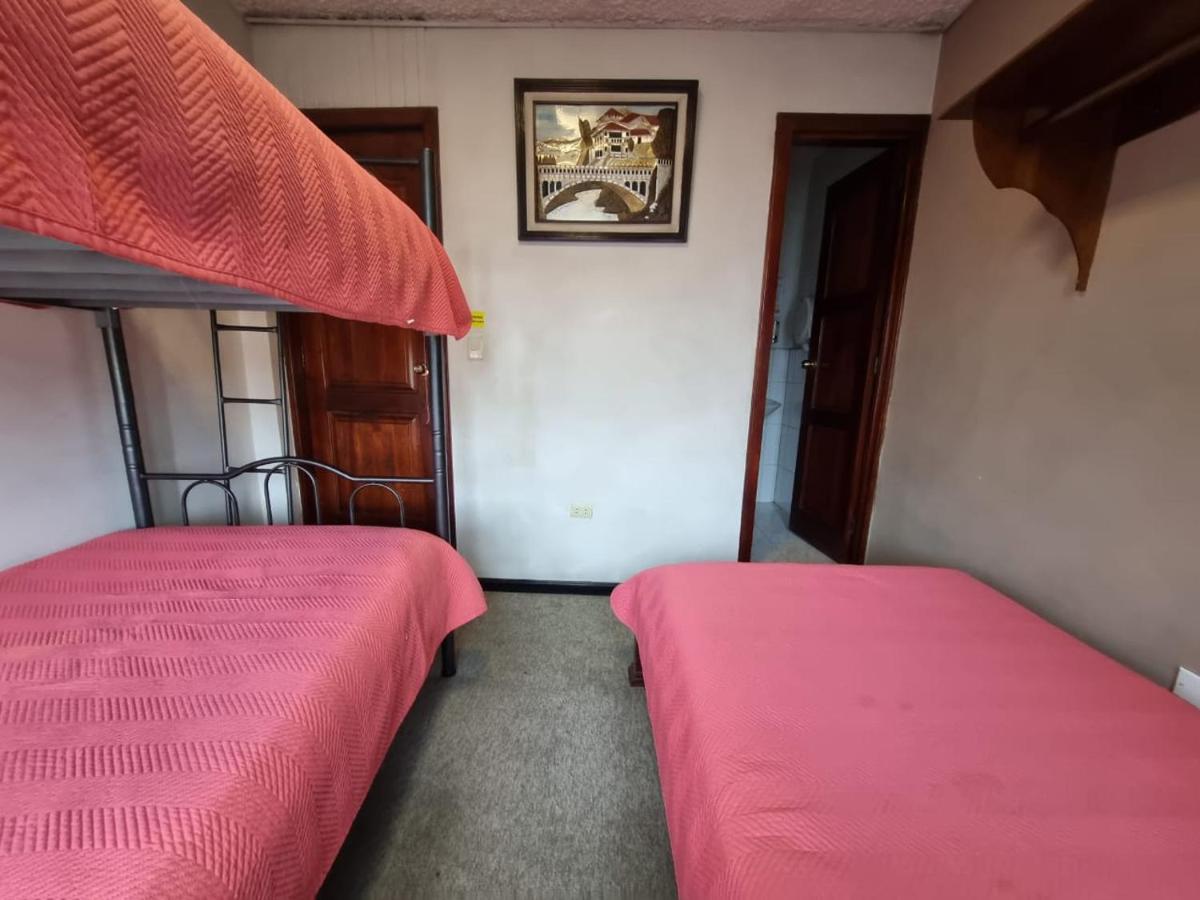Hostal Alborada Cuenca Bagian luar foto