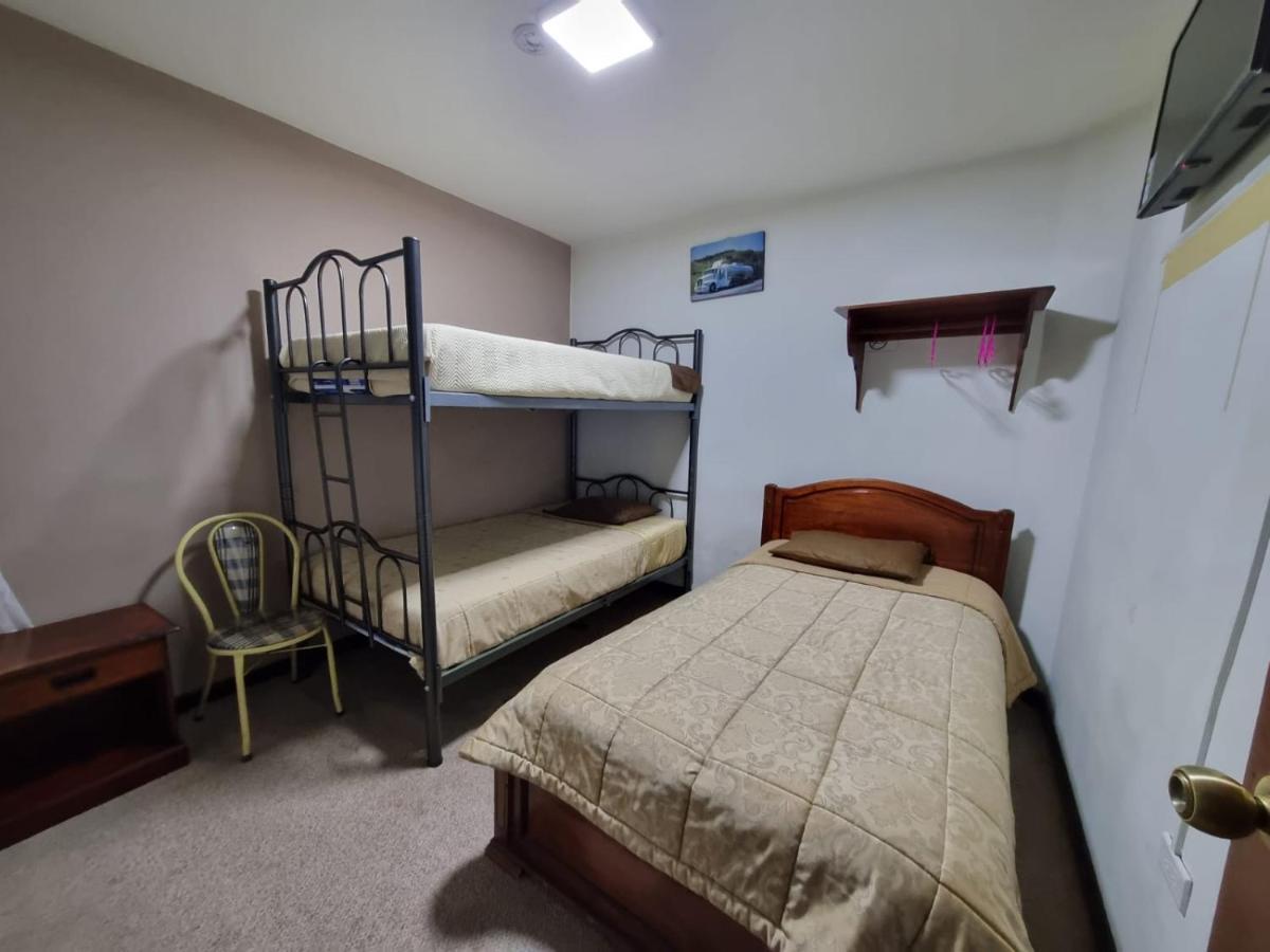 Hostal Alborada Cuenca Bagian luar foto